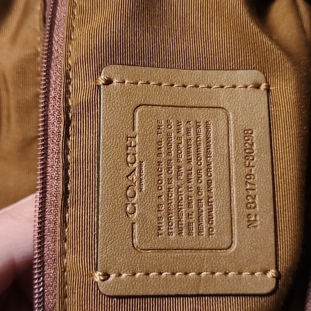 Coach tote - Picture 4 of 4